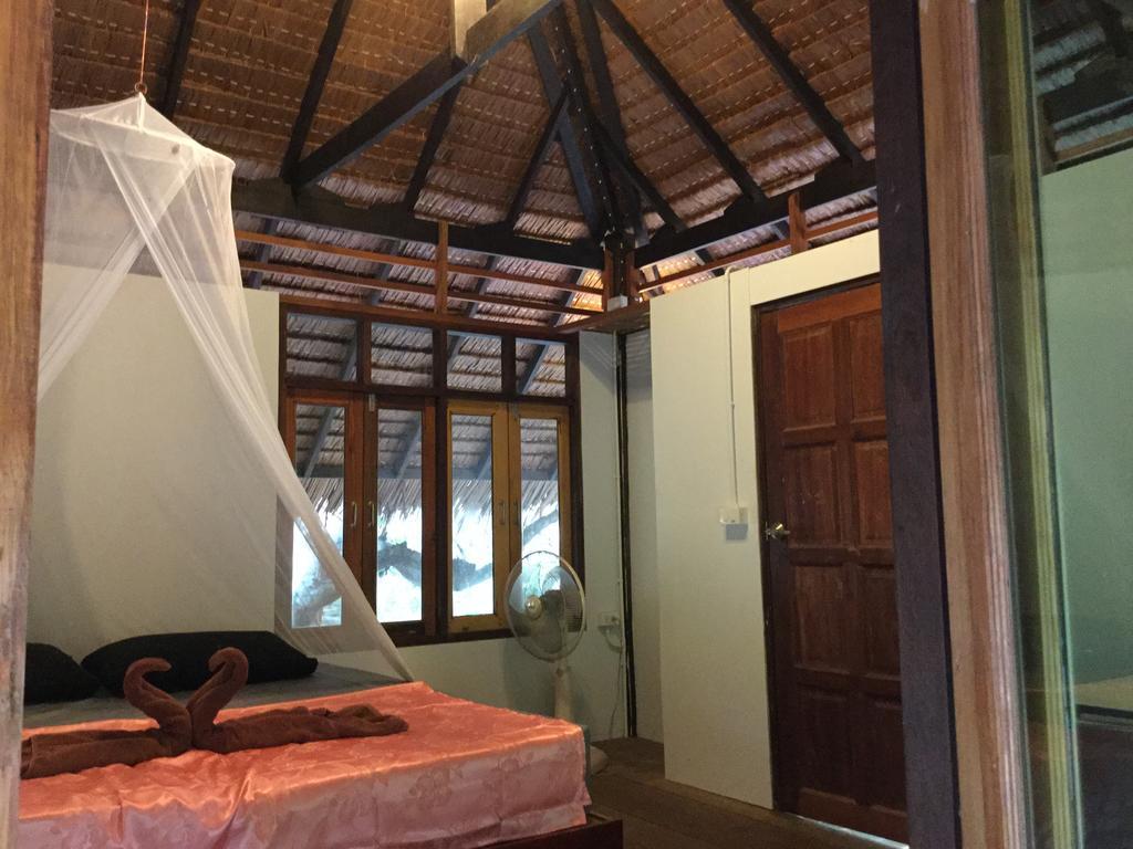 Cashew Nut Bungalow, Ko Mook Bagian luar foto